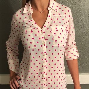 👚Cute pink polka dot blouse